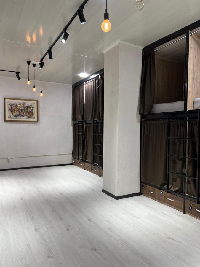 Capsule Hostel カラコル エクステリア 写真